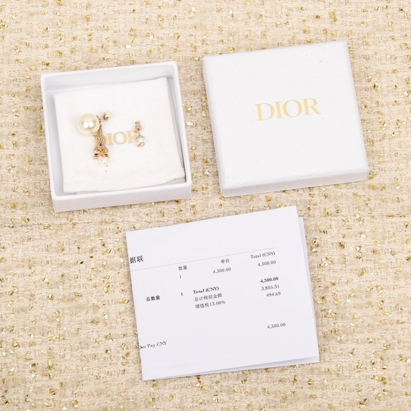 ch**an D*or earrings
